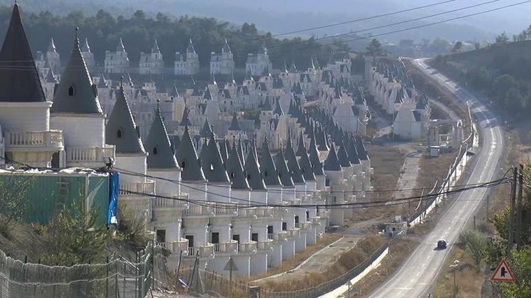 Peri Masalı dolandırıcılığında büyük vurgun Elden ödeme aldılar, 13 sanık hakkında 885 yıl hapis