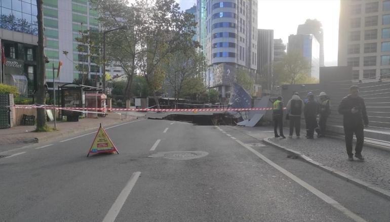 Son dakika: İstanbulda yolda çökme