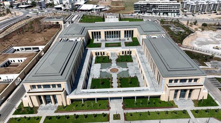 Türkiyeden yavru vatana dev eser KKTC Cumhurbaşkanlığı Külliyesi açılıyor