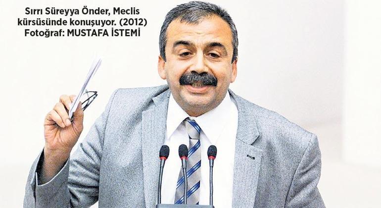 Sırrı Süreyya Önder 18 günlük yaşam mücadelesini kaybetti