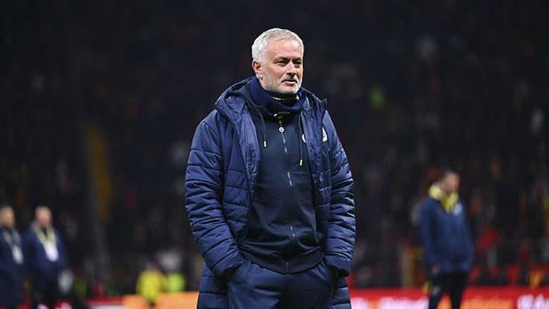 Senad Oktan Beşiktaş derbisi öncesi Mourinho çıkışı Burası Fenerbahçe, kimsenin yeri garanti değil