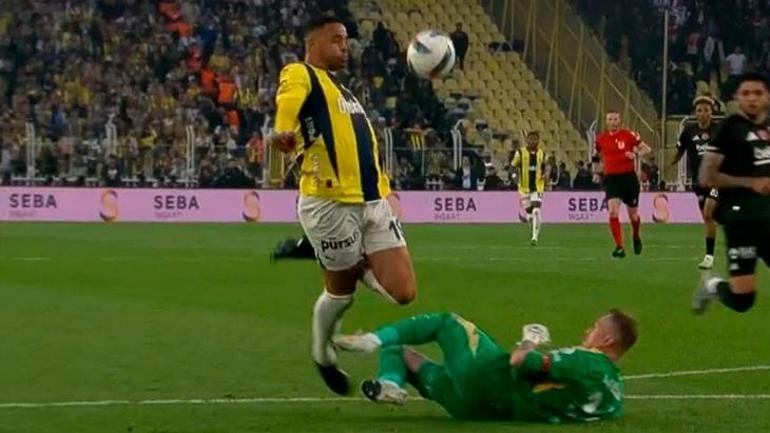 Fenerbahçe - Beşiktaş derbisinde En Nesyrinin pozisyonu penaltı mı Eski hakem açıkladı