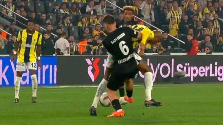 Fenerbahçe - Beşiktaş derbisinde En Nesyrinin pozisyonu penaltı mı Eski hakem açıkladı