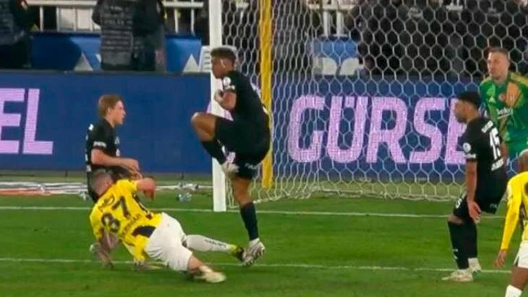 Fenerbahçe - Beşiktaş derbisinde En Nesyrinin pozisyonu penaltı mı Eski hakem açıkladı