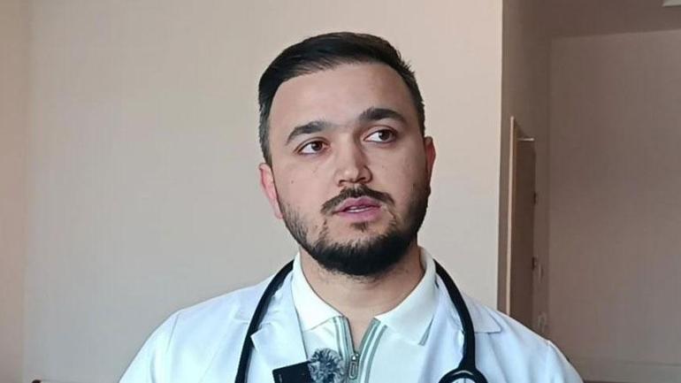 4 yaşındaki çocuk, 16 günlük kardeşine badem şekeri verdi, sonrası inanılmaz