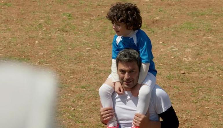 Uzak Şehirde Alya ile Sadakat karşı karşıya Ben bu konağın hanımağasıyım