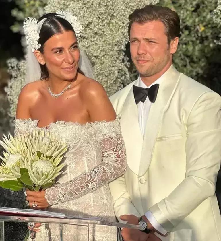 Tolga Sarıtaş ve Zeynep Mayruk çiftinin bebeklerinin cinsiyeti belli oldu