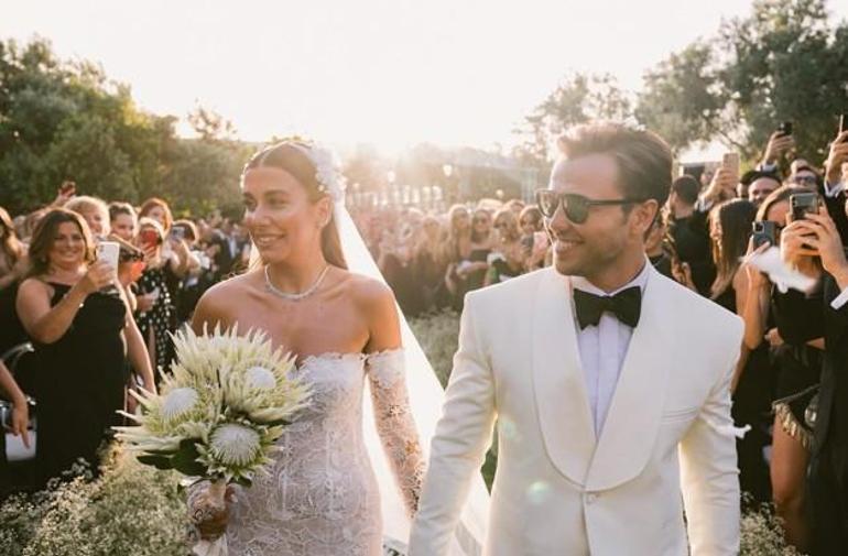 Tolga Sarıtaş ve Zeynep Mayruk çiftinin bebeklerinin cinsiyeti belli oldu