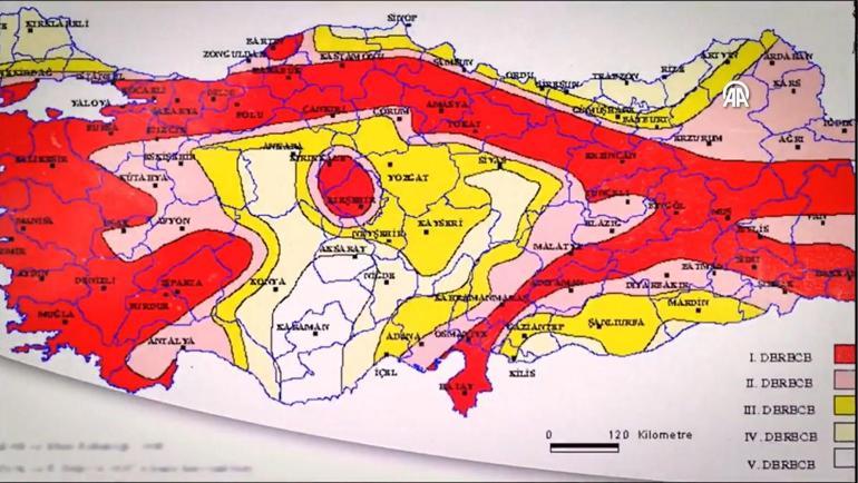 AFAD 485 diri fayı açıkladı İşte Türkiyenin deprem tehlike haritası