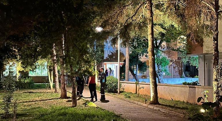 Kadıköy’de apartman dairesinde yangın 1 kişi yaşamını yitirdi