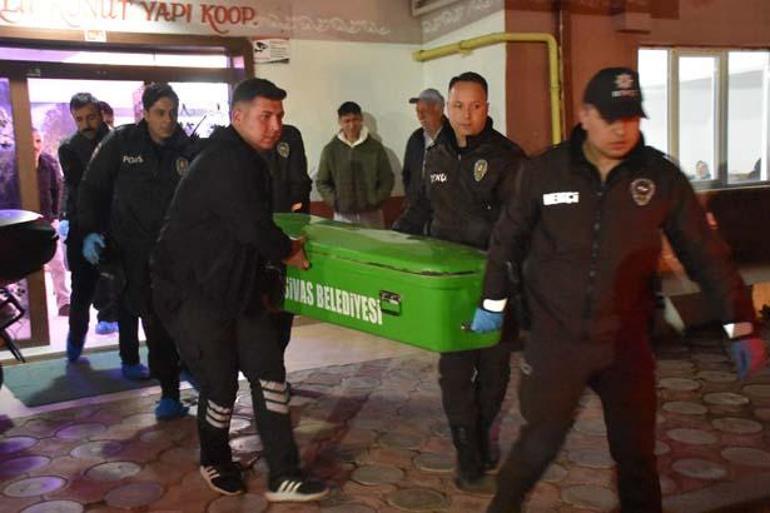 Ellerini plastik kelepçeyle bağladı, iki kardeşi infaz etti Ailenin geçmişindeki acı sır