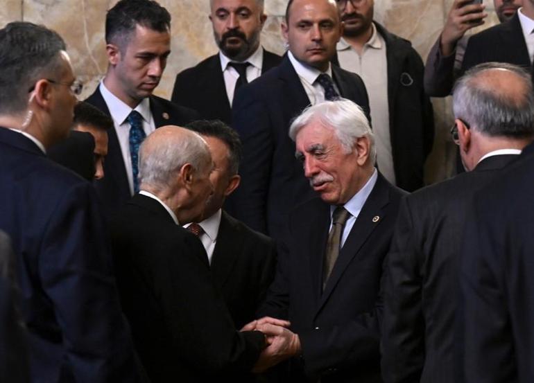 Son dakika: MHP lideri Bahçeli, Sırrı Süreyya Önderi anma töreninde