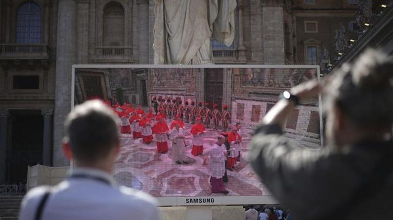 En uzunu 1006 gün sürdü, kardinaller kapandı: Papalık seçimiyle ilgili 10 şaşırtıcı gerçek