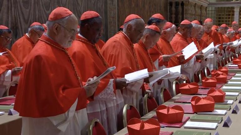 En uzunu 1006 gün sürdü, kardinaller kapandı: Papalık seçimiyle ilgili 10 şaşırtıcı gerçek