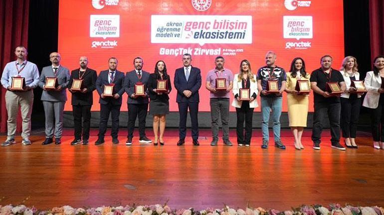 Bakan Tekin: Çocuklarımızın yaşayarak öğrenmelerini istiyoruz