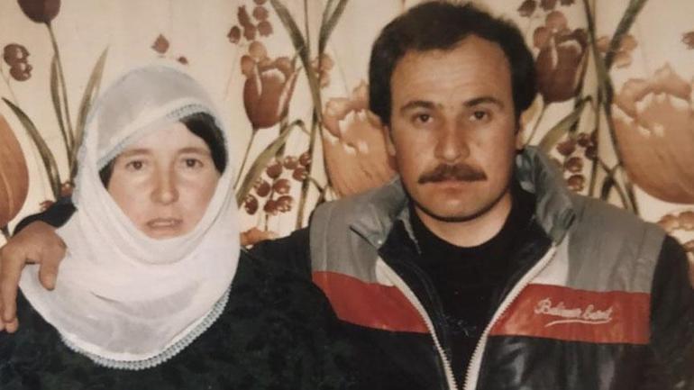 Rafet dede 54 yıllık eşini kaybetti Volkanik taşlara adını işledi