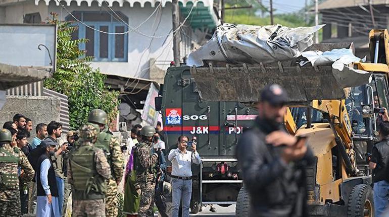 Hindistan ve Pakistan arasındaki çatışmalar, sivil havacılığı olumsuz etkiledi