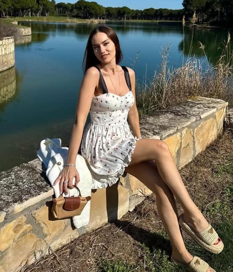 Takipçi sayısıyla herkesi solladı İşte Instagramın en popüler ünlüsü