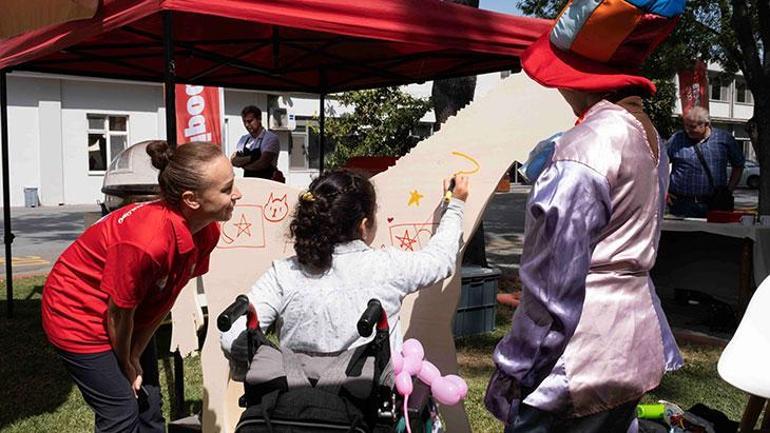 Hipodrom.comdan anlamlı proje Atlar ve özel çocuklar buluştu