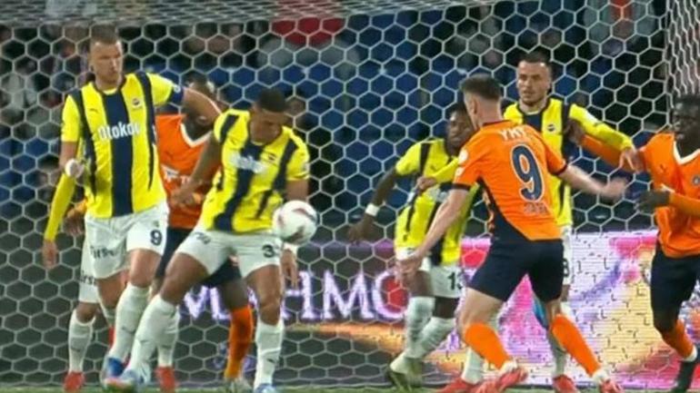 Başakşehir - Fenerbahçe maçı sonrası eski hakemlerden penaltı ve gol iptali çıkışı 2 kırmızı kartı atladı