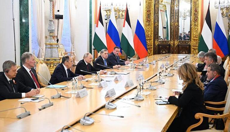 Putin, Filistin Devlet Başkanı Abbas ile görüştü