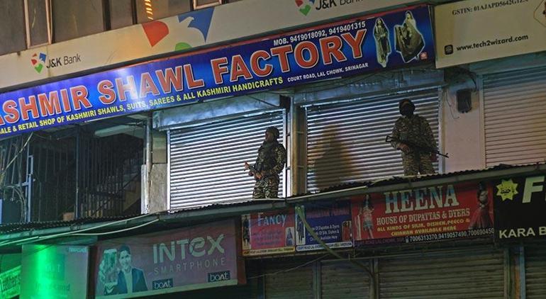 Pakistan ateşkesi ihlal etti iddiası 2 ülkeden 2 farklı açıklama