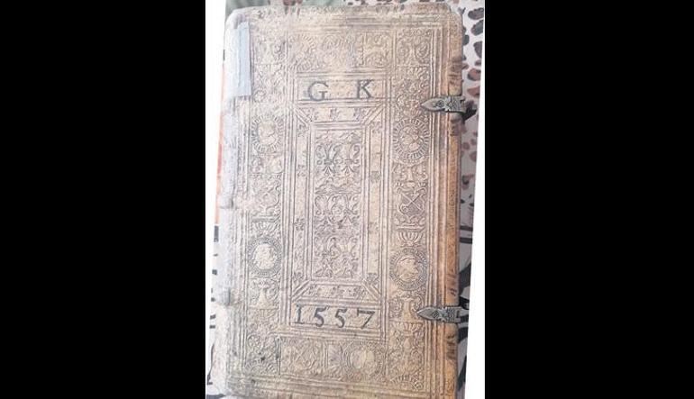 Amor Librorum ya da kitap aşktır