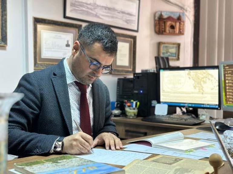 İsviçrede arşivlerinde bulundu: Haritanın üzerinde Edirne ile İstanbulun bir planı var