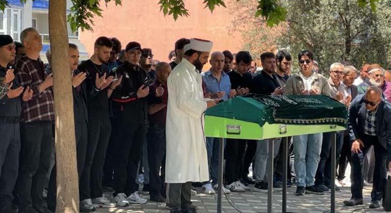 Üniversiteli Bergin, annesinin Anneler Gününü kutladı Dönüş yolunda can verdi