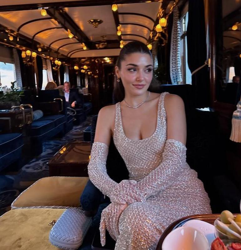 Rüya gibi yolculuktan yeni kareler Hande Erçel yeni paylaşımıyla Instagramı salladı