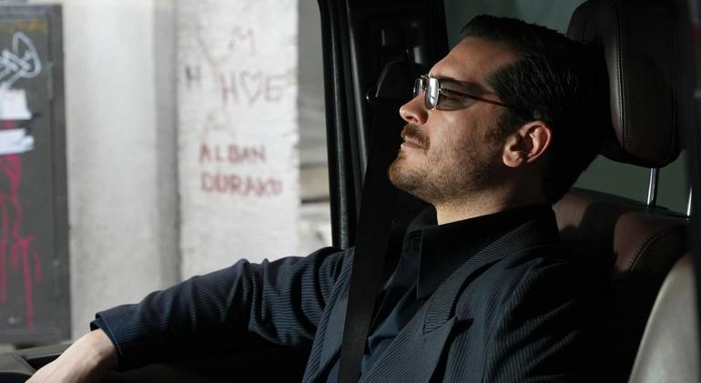 Rüyasından vazgeçen kendinden vazgeçer