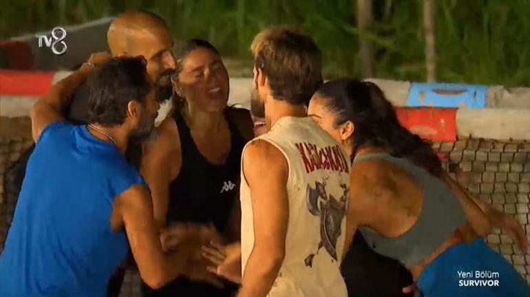 Survivorda yine olay İsmail ile Batuhan birbirine girdi İşte verilen ceza