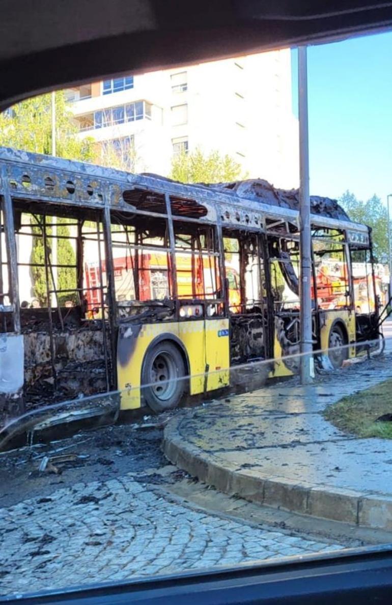 Başakşehirde İETT otobüsü alev alev yandı