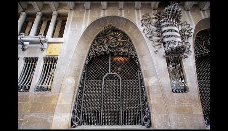 Turist mıknatısı Barcelona