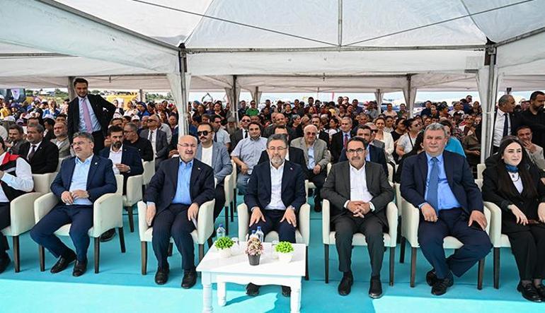 Bakan Yumaklı: Üreticilerimizi koruyan bir politika izlemeye gayret ediyoruz