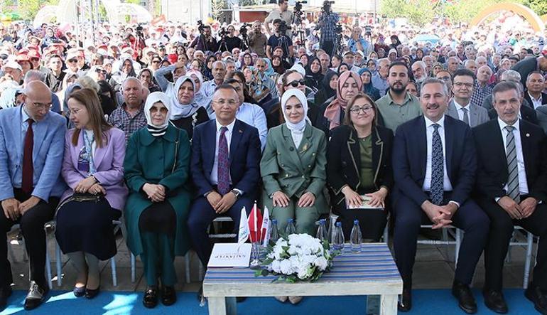 Bakan Göktaş: Ülkemizin dört bir yanında aileyi merkez alan projeler hayata geçiriyoruz