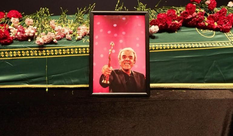 Yönetmen Ali Özgentürk için Atlas Sineması’nda tören düzenlendi