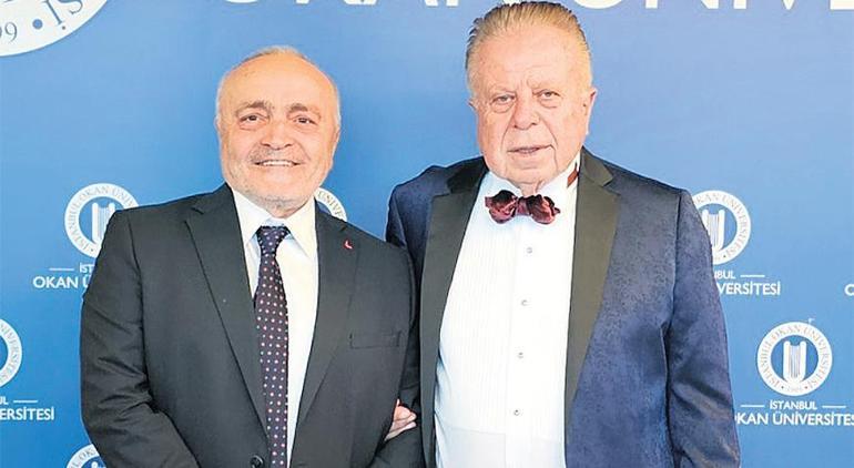 Üç yıl dönümüne birlikte kutlama