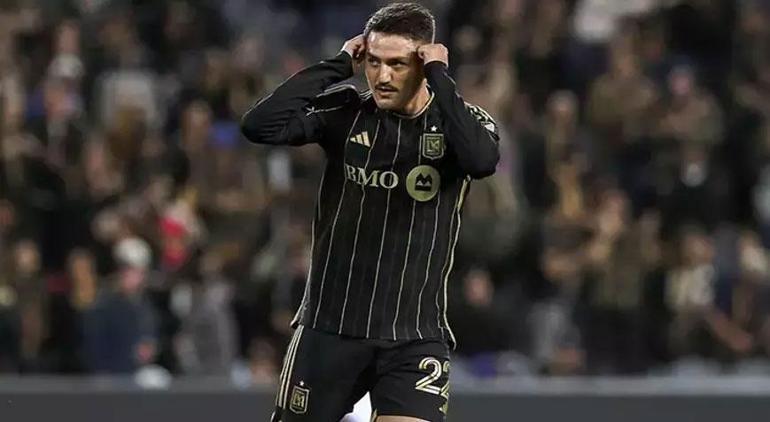 Fenerbahçeye Cengiz Ünder piyangosu Bonservis pazarlıkları başlıyor