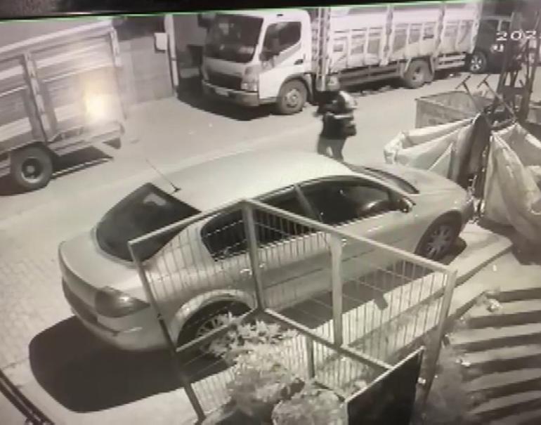 İş insanına haraç tuzağı Mini etek giyince kadın olduğu anlaşıldı