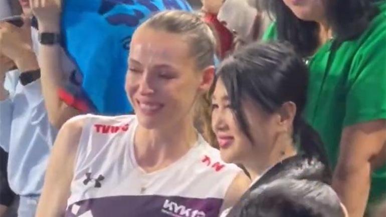 Eda Erdem gözyaşlarını tutamadı Kim Yeon Koung All Star maçına damga vurdu