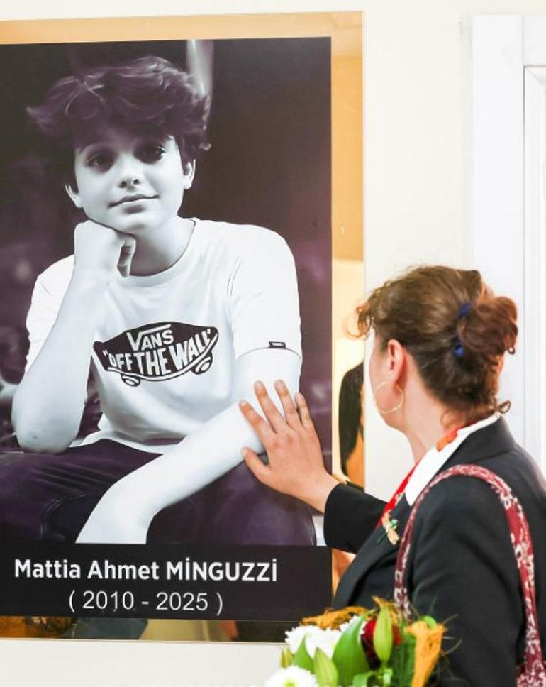 Gülben Ergen paylaştı Bayburtta Mattia Ahmet Minguzzi anaokulu açıldı
