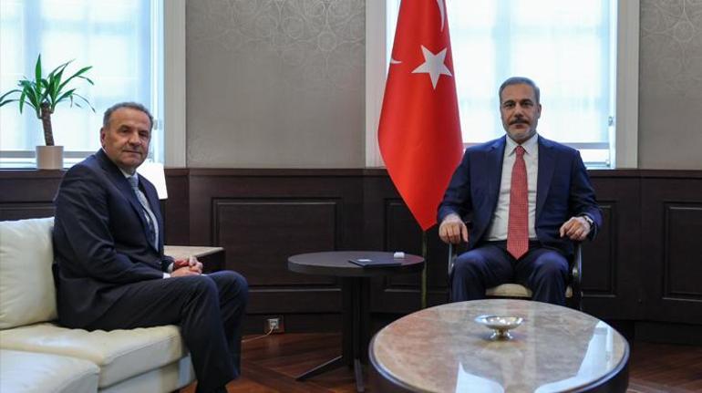 Dışişleri Bakanı Hakan Fidan Sırbistan’da Devlet Bakanı Zukorlic ile bir araya geldi