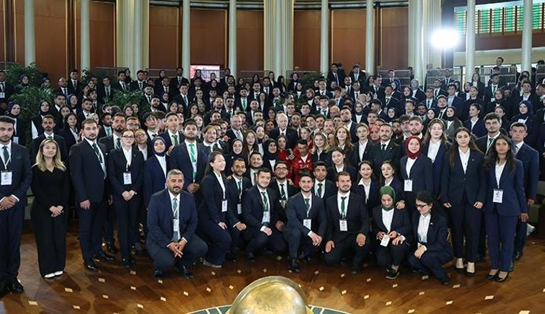 Erdoğandan Terörsüz Türkiye mesajı: Meydanlarda halaylar çekilmeye, yaylalar şenlenmeye başladı