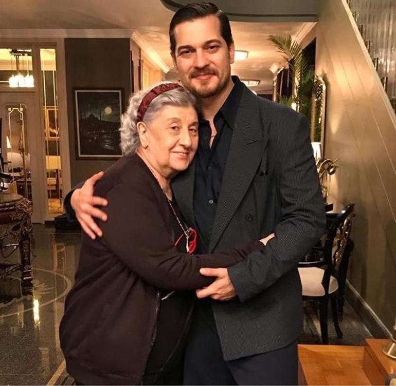 Eşref Rüyanın kamera arkası Senaryo kurgu, gülüşler gerçek
