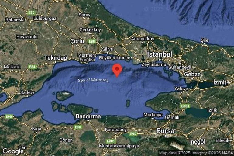 SON DAKİKA İstanbulda korkutan deprem AFAD 4.0 olarak açıkladı