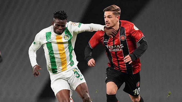 Uchenna Ogundu için Fenerbahçe açıklaması Son noktayı koydu