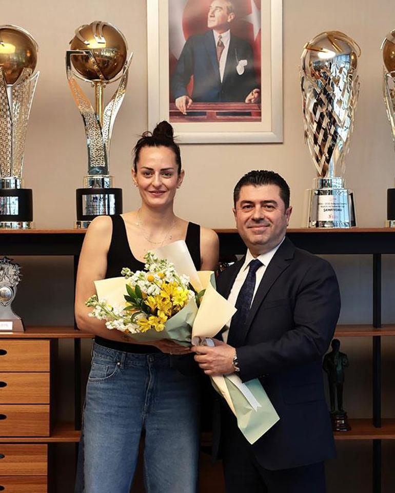 VakıfBank ayrılıkları peş peşe duyurdu