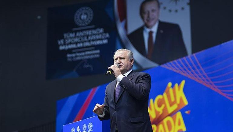 Bakan Aşkın Bak: Türkiyenin gençleri gümbür gümbür geliyor