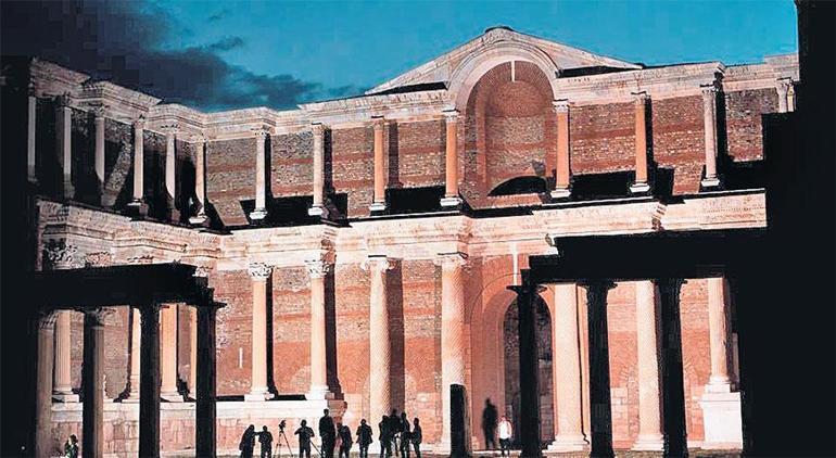 Gece müzeciliği ziyaretçi sayısını artırdı
